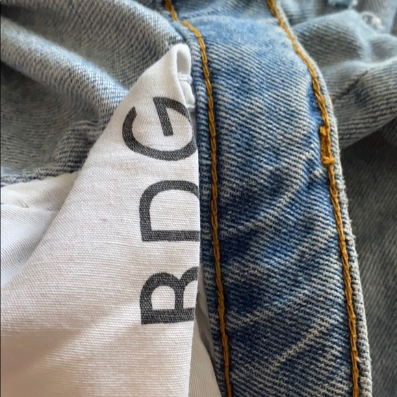 BDG High-Waisted Mom Jean - Picture 6 of 6